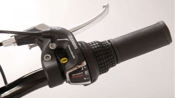 Volare Rocky Kinderfiets - 20 inch - Blauw Zwart - 85% afgemonteerd - 6 speed - Prime Collection Volare Rocky Kinderfiets - 20 inch - Blauw Zwart - 85% afgemonteerd - 6 speed - Prime Collection