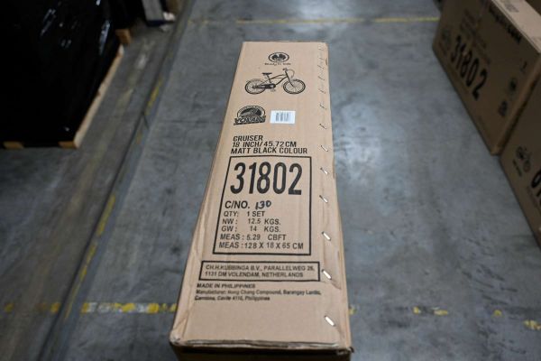 Volare Black Cruiser Kinderfiets - Jongens - 18 inch - Zwart - 95% afgemonteerd