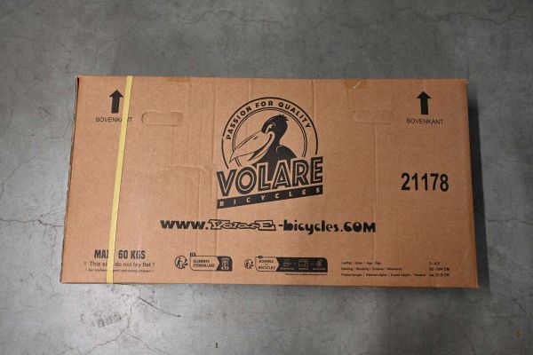 Volare Thombike Kinderfiets - Jongens - 12 inch - Zwart Oranje Volare Thombike Kinderfiets - Jongens - 12 inch - Zwart Oranje