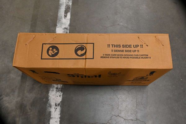 Disney Stitch Kinderfiets - Meisjes - 12 inch - Twee handremmen - Crème Koraal Blauw