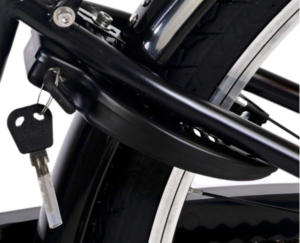 Volare Thombike Kinderfiets - Jongens - 26 inch - Zwart Blauw - 3 versnellingen Volare Thombike Kinderfiets - Jongens - 26 inch - Zwart Blauw - 3 versnellingen