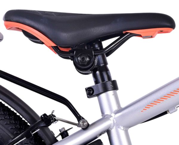 Volare Cross Kinderfiets - Jongens - 20 inch - Zilver - 6 versnellingen Volare Cross Kinderfiets - Jongens - 20 inch - Zilver - 6 versnellingen