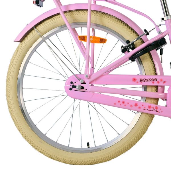 Volare Blossom Kinderfiets - Meisjes - 24 inch - Roze - Twee handremmen Volare Blossom Kinderfiets - Meisjes - 24 inch - Roze - Twee handremmen